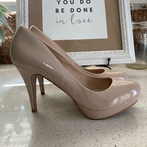 Aldo nude pump heel 4” with platform. Almond shape toe size 8